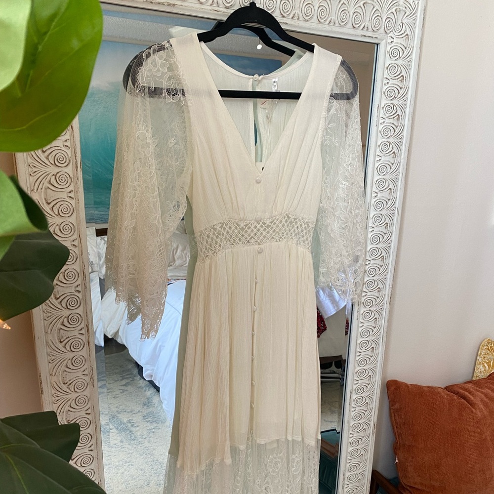 NWT White Bohemian lace dress.